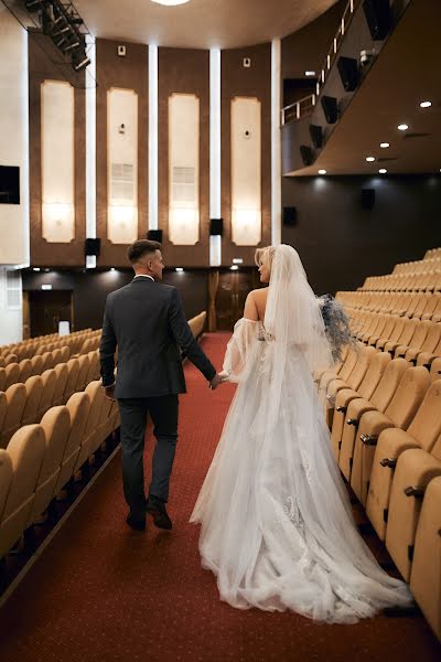 Fotógrafo de casamento Pavel Ivanov (pavelphoto86). Foto de 29 de abril 2022