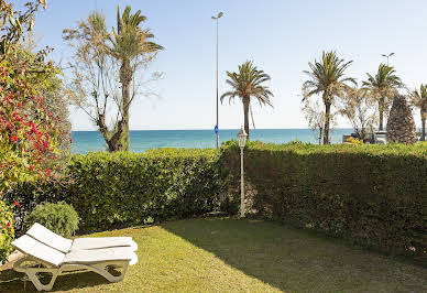 Apartment with terrace 1