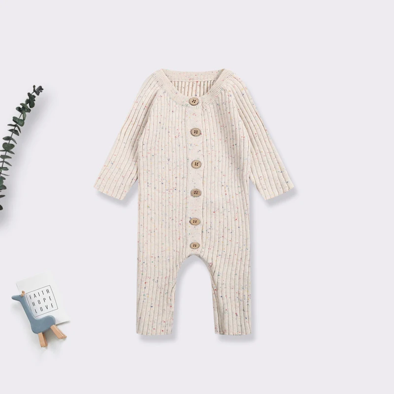 Macacão de malha para bebês Suéter Primavera e Outono Roupa confortável e macia para recém-nascidos Ideal para climas amenos e transições de estação