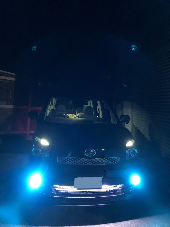 ヴォクシーの旅行・友達とコラボ！！・姫路城🏯・30ヴェルファイアに関するカスタム事例の投稿画像2枚目