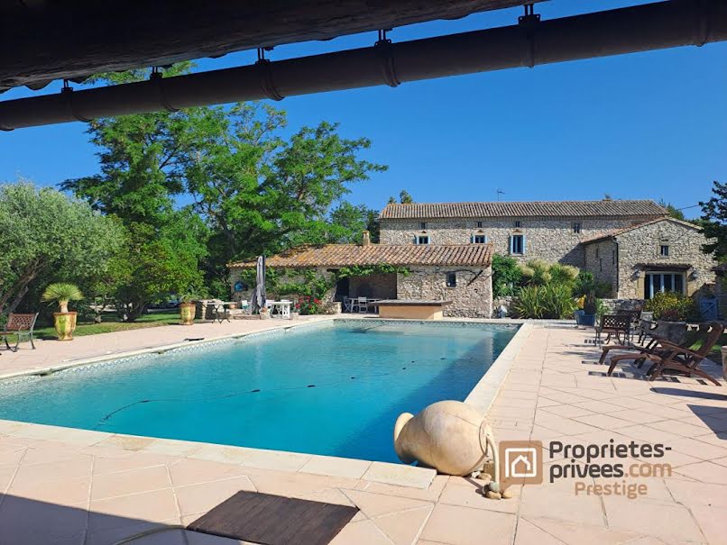 Vente propriété 9 pièces 331 m² à Uzès (30700), 1 560 000 €