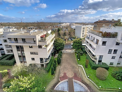 Apartment with terrace 1