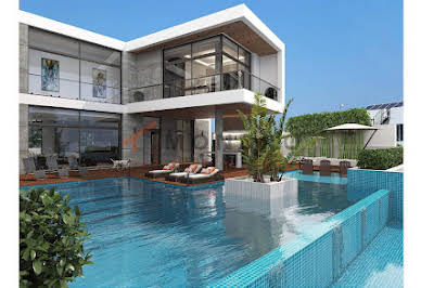 House with pool and terrace 10