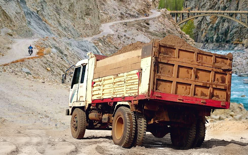 Dumper truck off-road driving