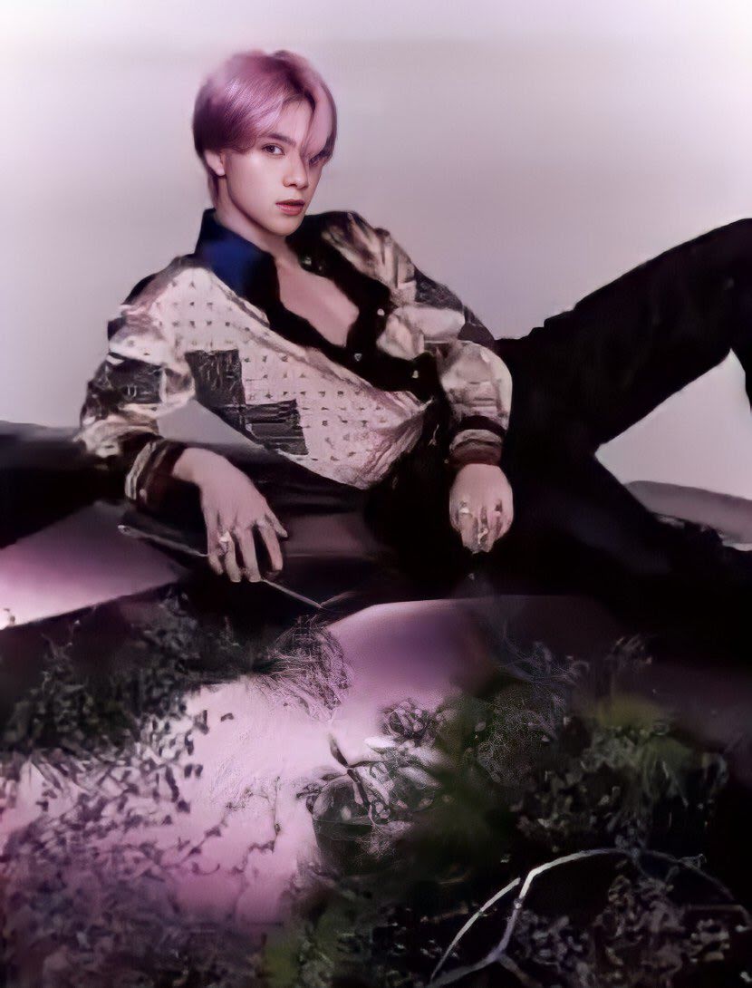 nct wayv hendery vogue korea 2 @HEAVENDERY