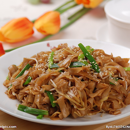 Vegetable Chow Foon