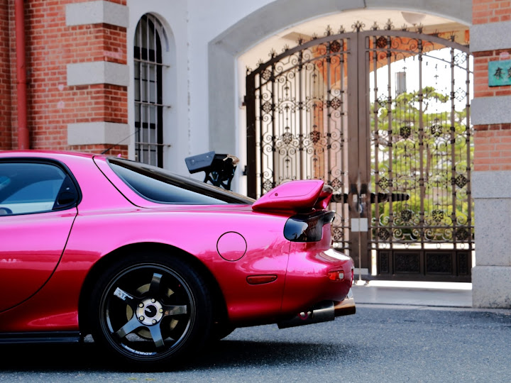 車のマフラーの種類にはどんなのがある 特徴や使われ方を紹介します Cartuneマガジン