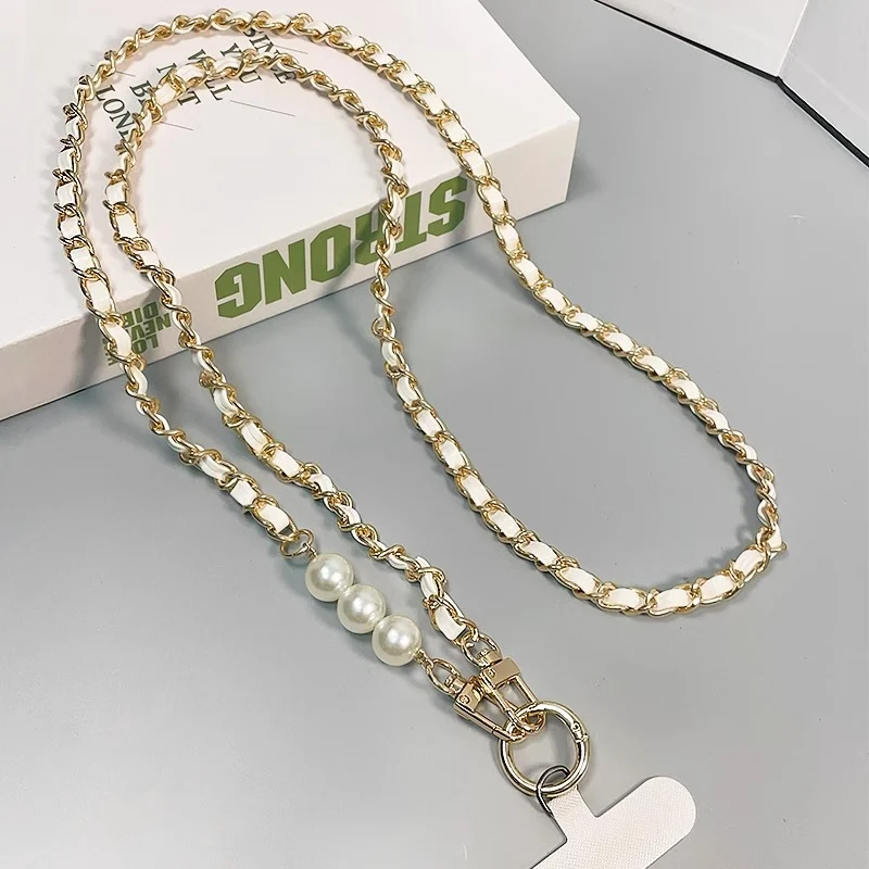 Bolsa Transversal Xiaoxiangfeng com Corrente de Pérolas para Celular Leve Seu Telefone com Elegância e Segurança Mantenha as Mãos Livres e Adicione um Toque de Glamour