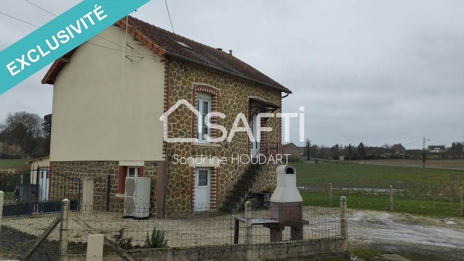 Vente maison 4 pièces 64 m² à La Lande-Patry (61100), 109 000 €