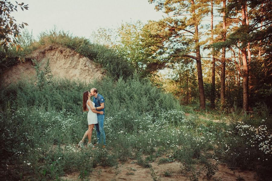 結婚式の写真家Aleksandr Yurchik (alvik)。2016 9月13日の写真