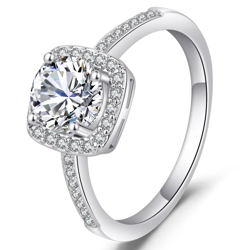 Bague de fiançailles en argent luxueuse Éclat éternel pour sceller votre amour Bijou exquis pour une promesse.