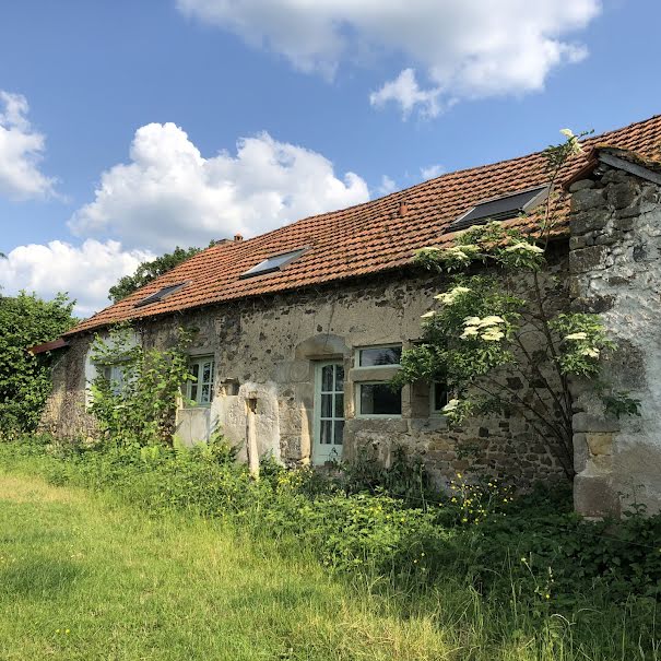 Vente maison 4 pièces 135 m² à Souvigny (03210), 211 000 €