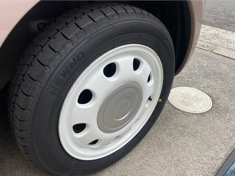 アルトラパンショコラのタイヤこうかーーーんに関するカスタム事例の投稿画像1枚目