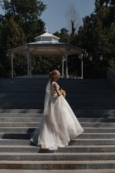 Wedding photographer Ekaterina Kostikova (kostikovae). Photo of 9 March 2020