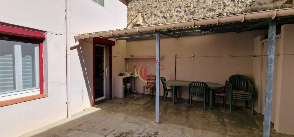 Vente maison 5 pièces 97.4 m² à Tautavel (66720), 136 500 €