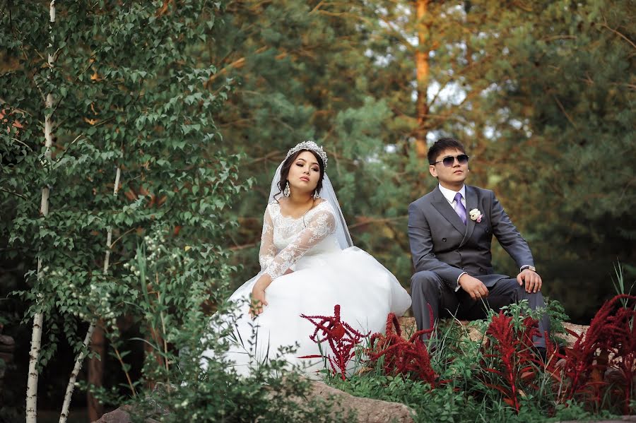 Fotógrafo de casamento Bagdaulet Esenbekov (bagdaulet). Foto de 3 de setembro 2016