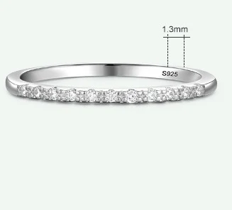 Bague Empilable Design Intérêt Spécial. Créez des combinaisons mode uniques et personnalisées avec ces bagues spéciales et empilables.
