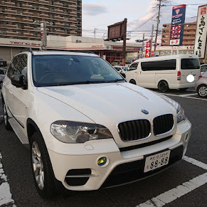 X5 E70