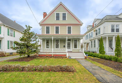 House with garden 2