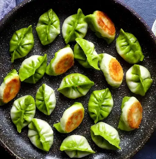 Pan Fry Paneer Momos