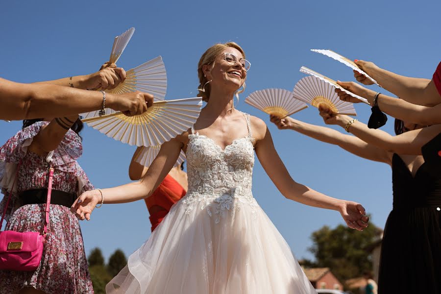 Wedding photographer Marco Biasini (mbiasiniprofili). Photo of 20 October 2020