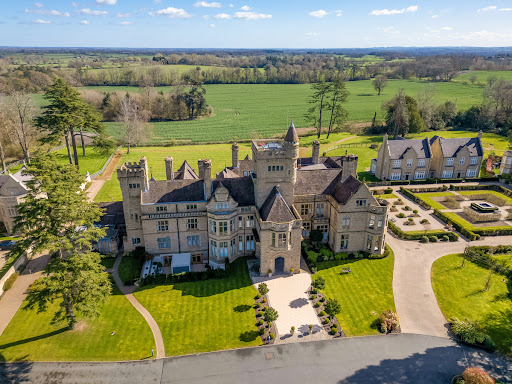 Buy this luxury property in Warwick (United Kingdom) - Large old manor with landscaped garden