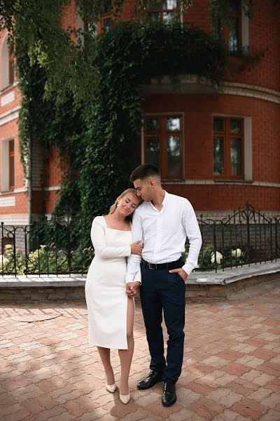 Jurufoto perkahwinan Pavel Starostin (starostinpablik). Foto pada 30 Ogos 2021