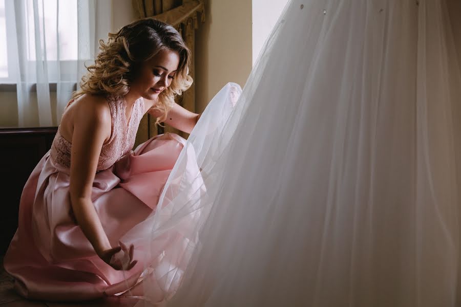 Fotógrafo de casamento Natalya Stadnikova (nstadnikova). Foto de 16 de março 2018