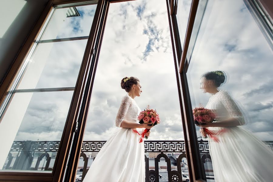 Fotógrafo de bodas Anna Averina (averinafoto). Foto del 3 de marzo 2017