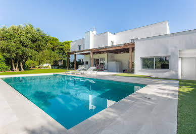 House with garden and terrace 5