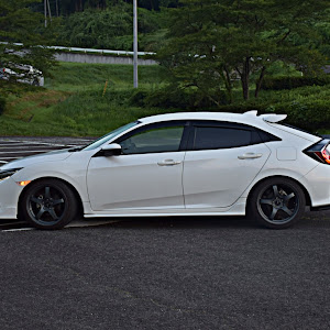 シビック FK7