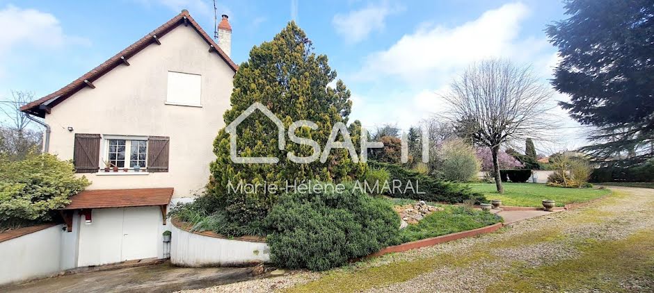 Vente maison 8 pièces 180 m² à Availles-en-Châtellerault (86530), 330 000 €