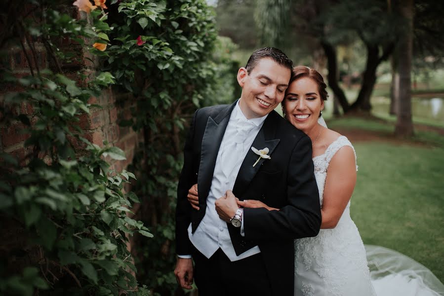 結婚式の写真家Gerardo Guzmán (enrosamexicano)。2019 6月7日の写真