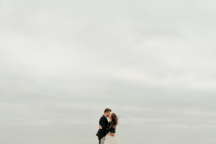 結婚式の写真家Rafał Lorenc (rafallorenc)。2月11日の写真