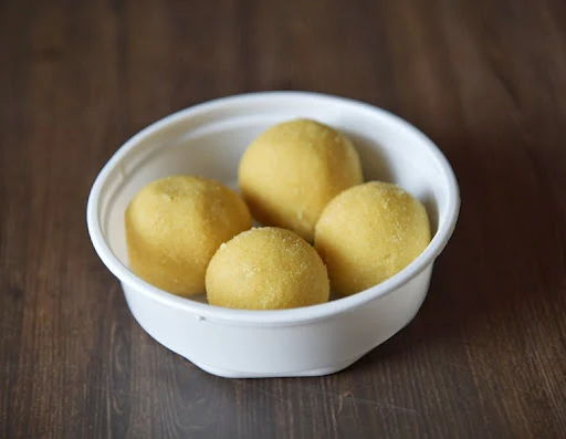 Besan Laddu