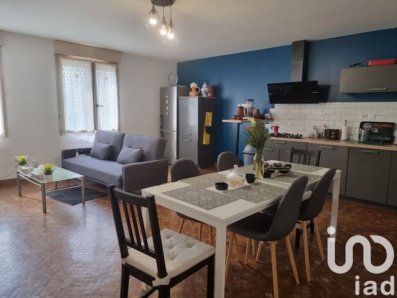 Vente maison  186 m² à Challain-la-Potherie (49440), 199 000 €