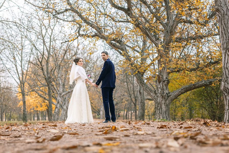 Wedding photographer Ekaterina Pereslavceva (katyasmile). Photo of 11 January 2016