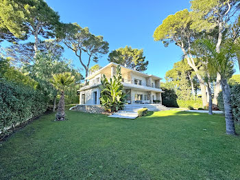 villa à Cap d'Antibes (06)