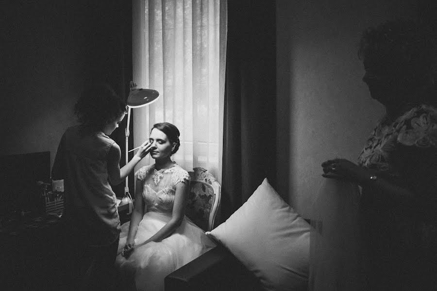 Fotógrafo de bodas Szabolcs Locsmándi (thelovereporters). Foto del 9 de marzo