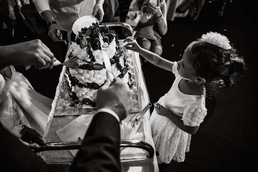 Fotógrafo de casamento Yuriy Gusev (yurigusev). Foto de 21 de fevereiro 2017