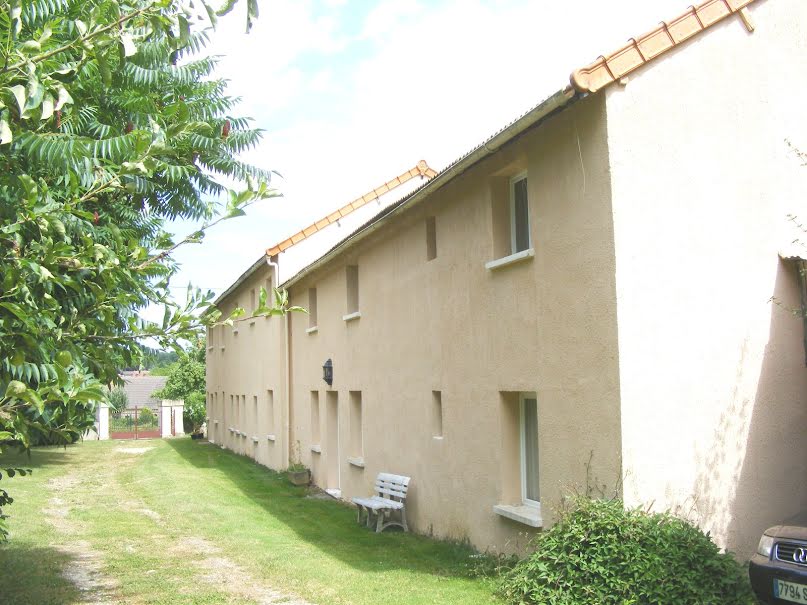 Vente maison 10 pièces 470 m² à Luçay-le-Mâle (36360), 263 300 €