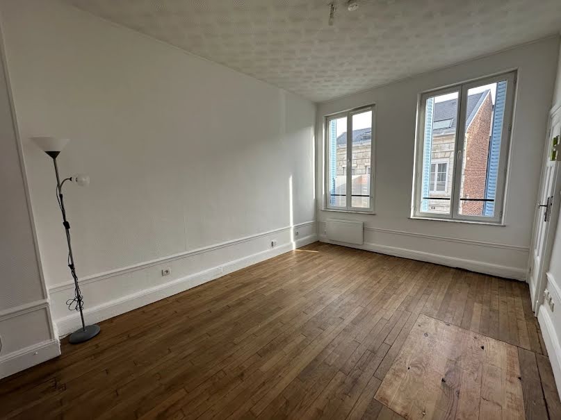 Location  appartement 1 pièce 28 m² à Saint-Quentin (02100), 430 €