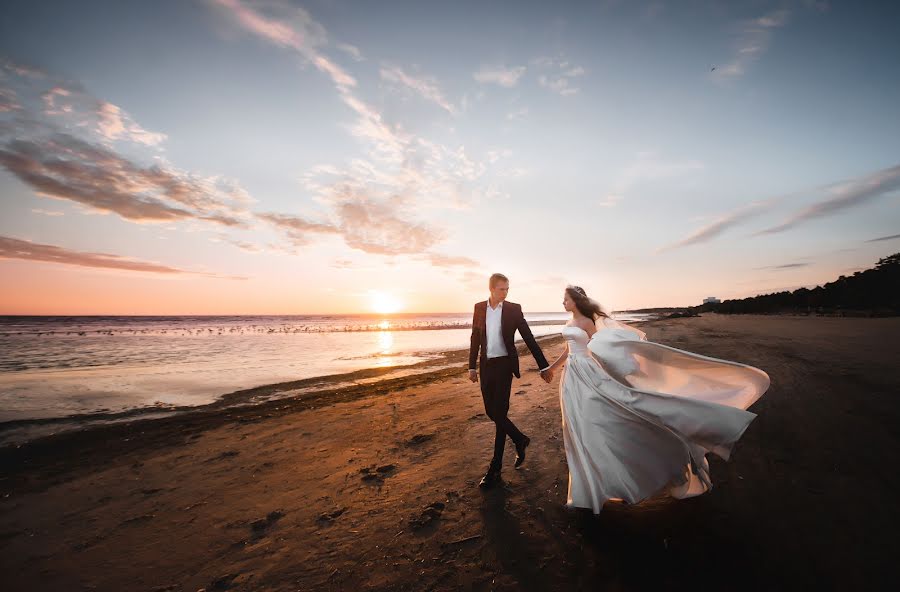 Fotógrafo de bodas Elena Kotova (maoli). Foto del 10 de julio 2017