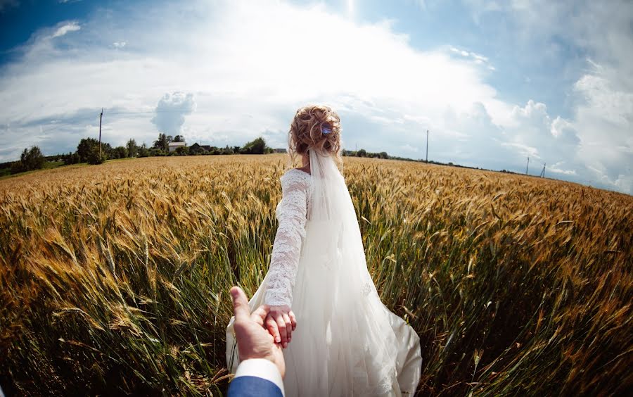 Fotógrafo de casamento Sergey Kurzanov (kurzanov). Foto de 24 de agosto 2016