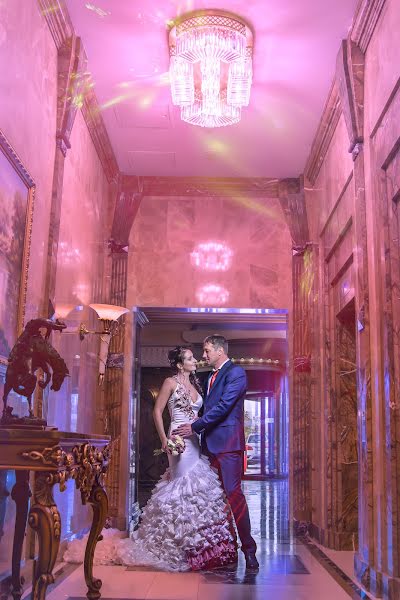 Bröllopsfotograf Denis Volkov (tolimbo). Foto av 13 oktober 2015