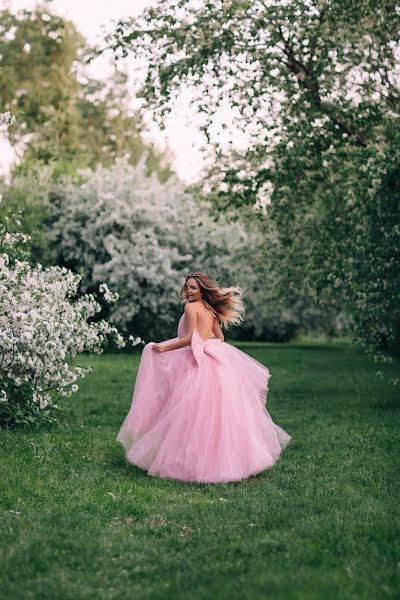 Wedding photographer Kseniya Shekk (kseniyashekk). Photo of 5 June 2019