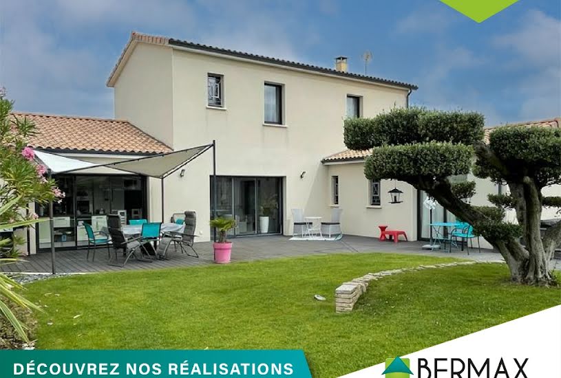  Vente Terrain + Maison - Terrain : 469m² - Maison : 140m² à Soyaux (16800) 