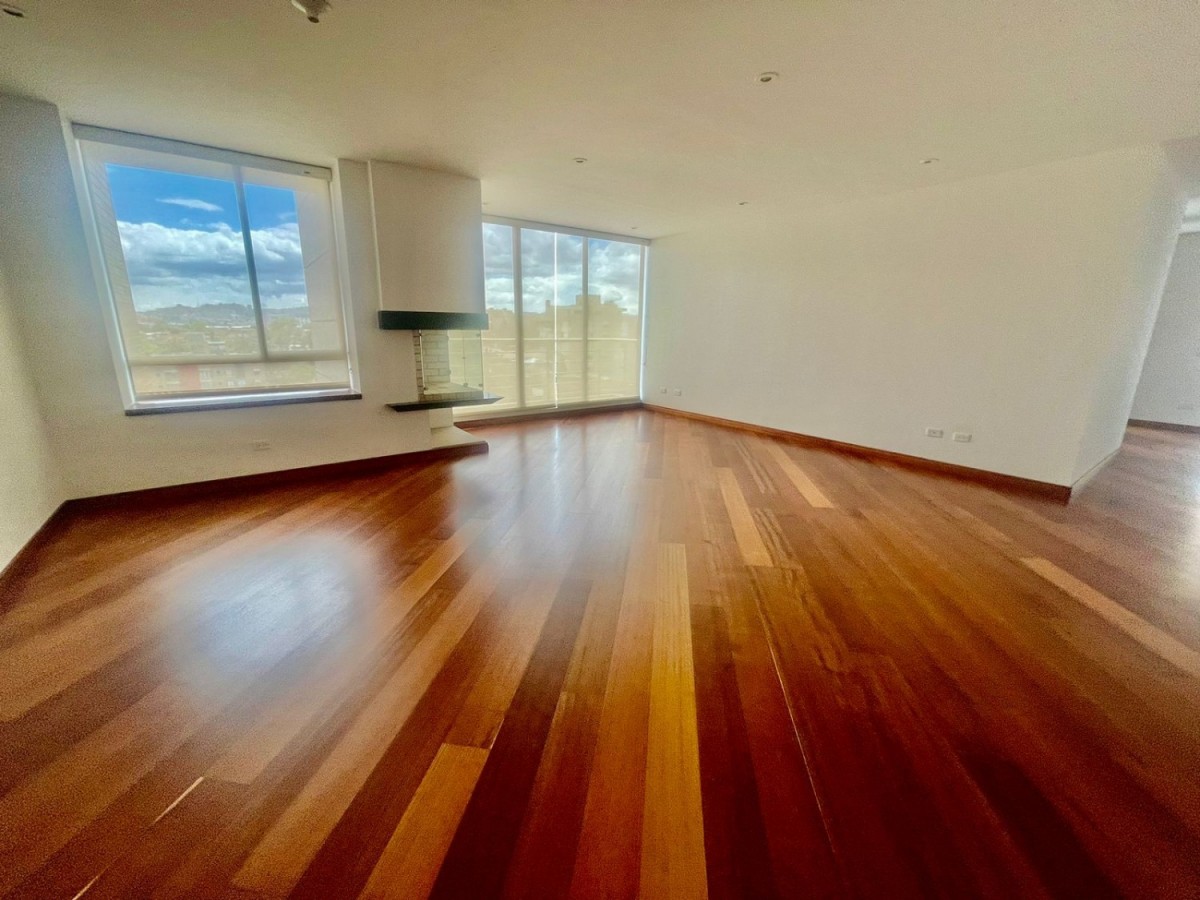 Apartamento En Venta - La Carolina, Bogota