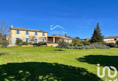 House with pool and terrace 3