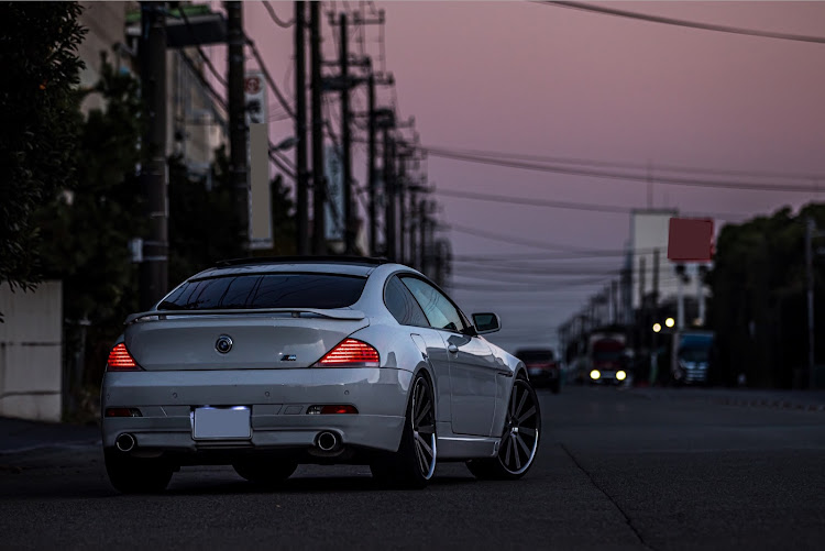 6シリーズの黙撮俺の世界・撮るのが好き💕・純度の高い刺激・夕焼けと愛車・三丁目の夕日に関するカスタム事例の投稿画像9枚目